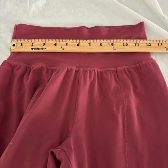 NWOT Athleta Salutation jogger in powervita in pink SZ XS - Picture 3 of 9